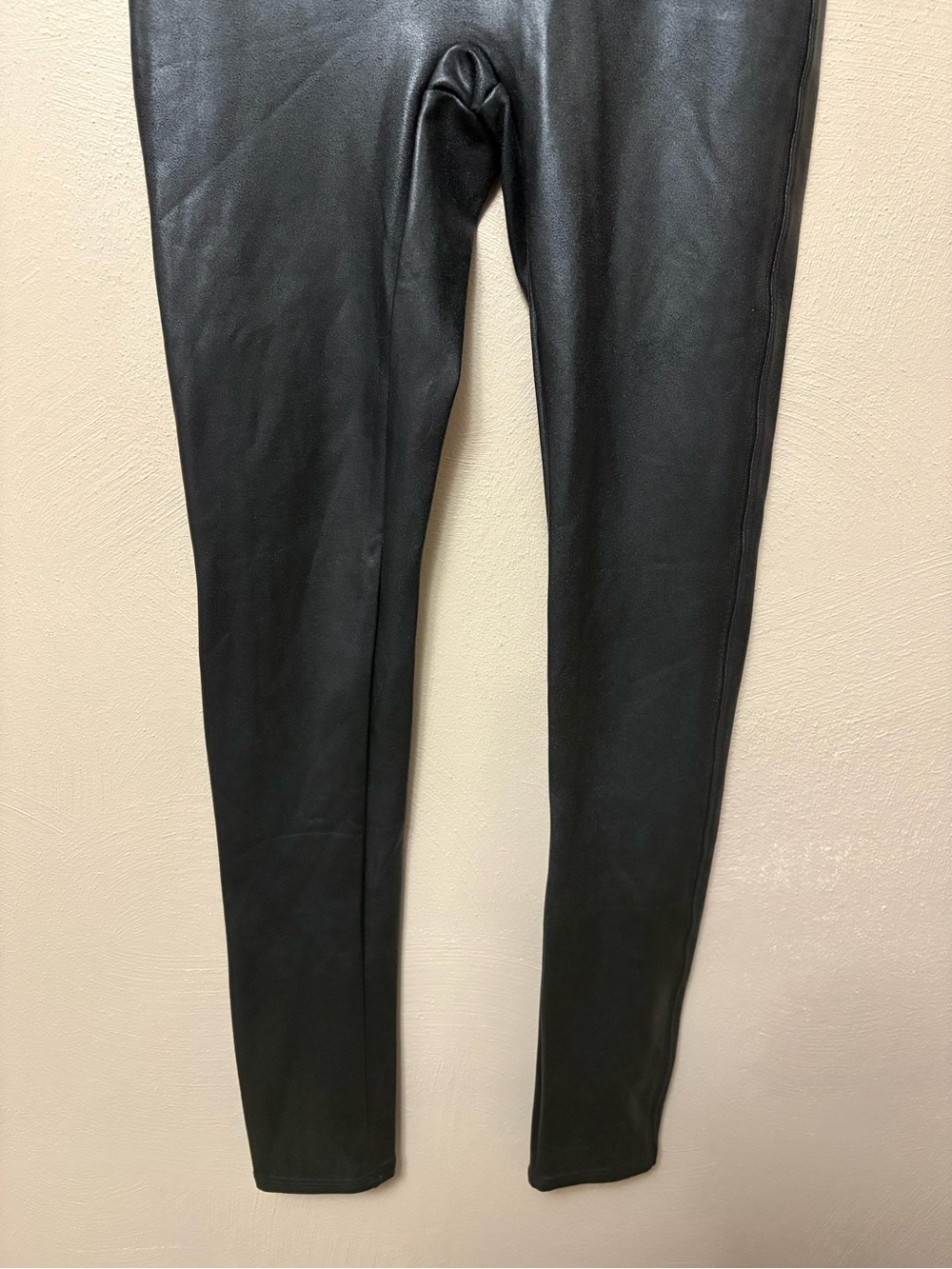 Spanx Faux Leather Leggings in Black Size Small NWT New - Picture 6 of 15
